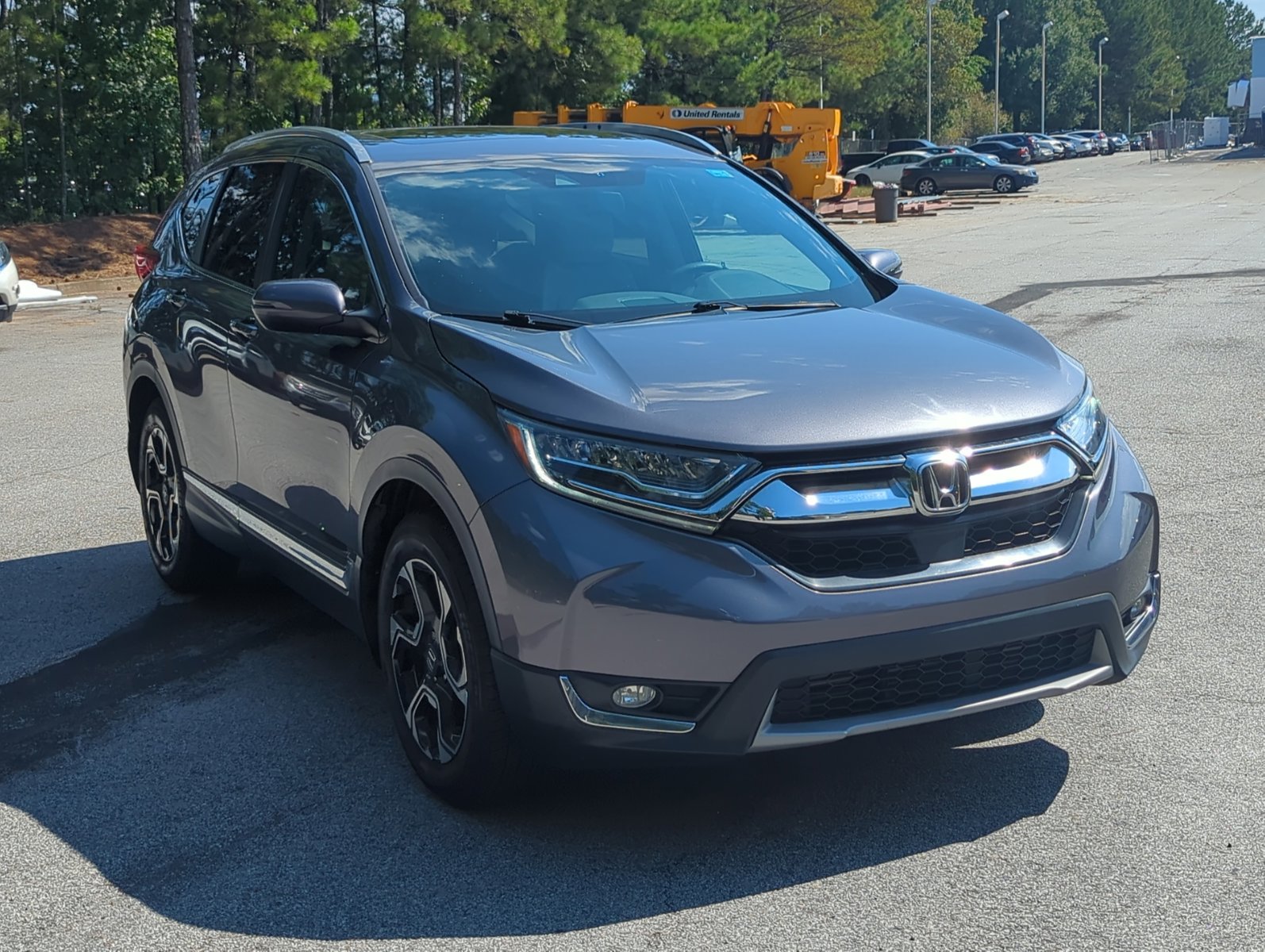 2018 Honda CR-V Touring photo 3