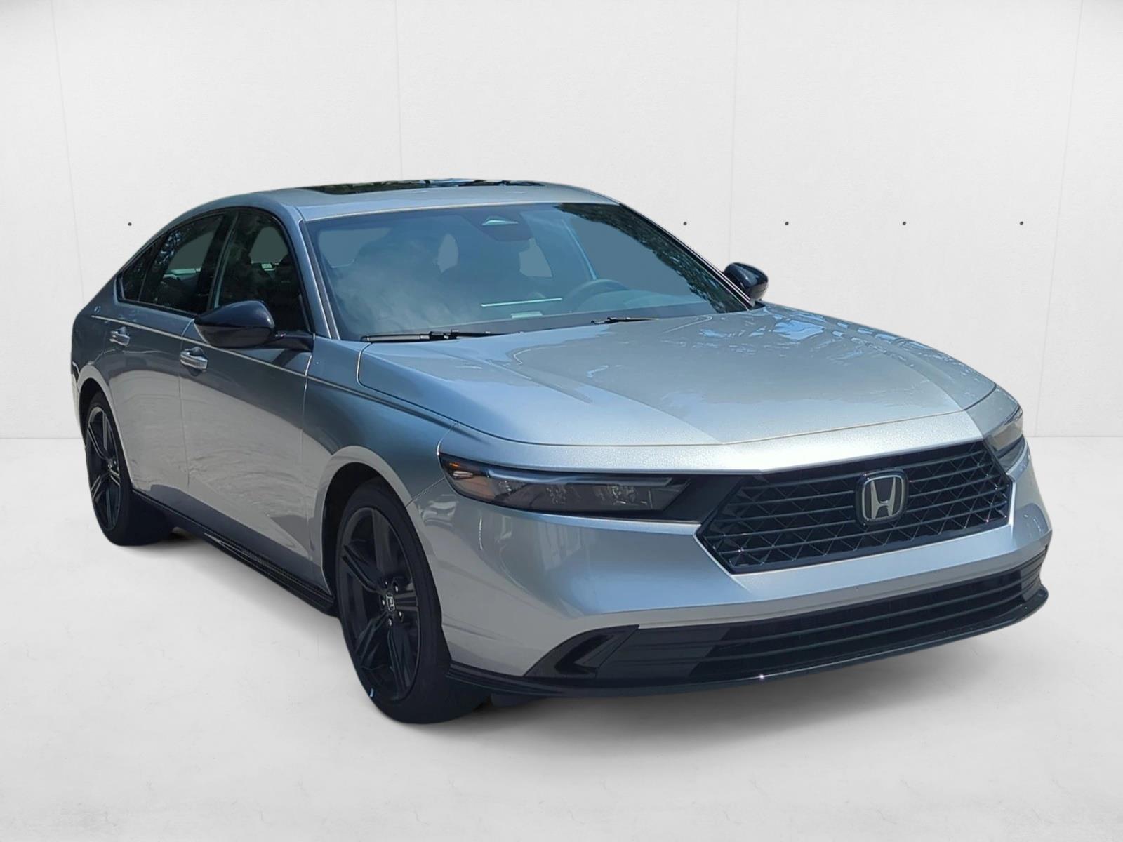 2025 Honda Accord Hybrid Sport-L photo 3