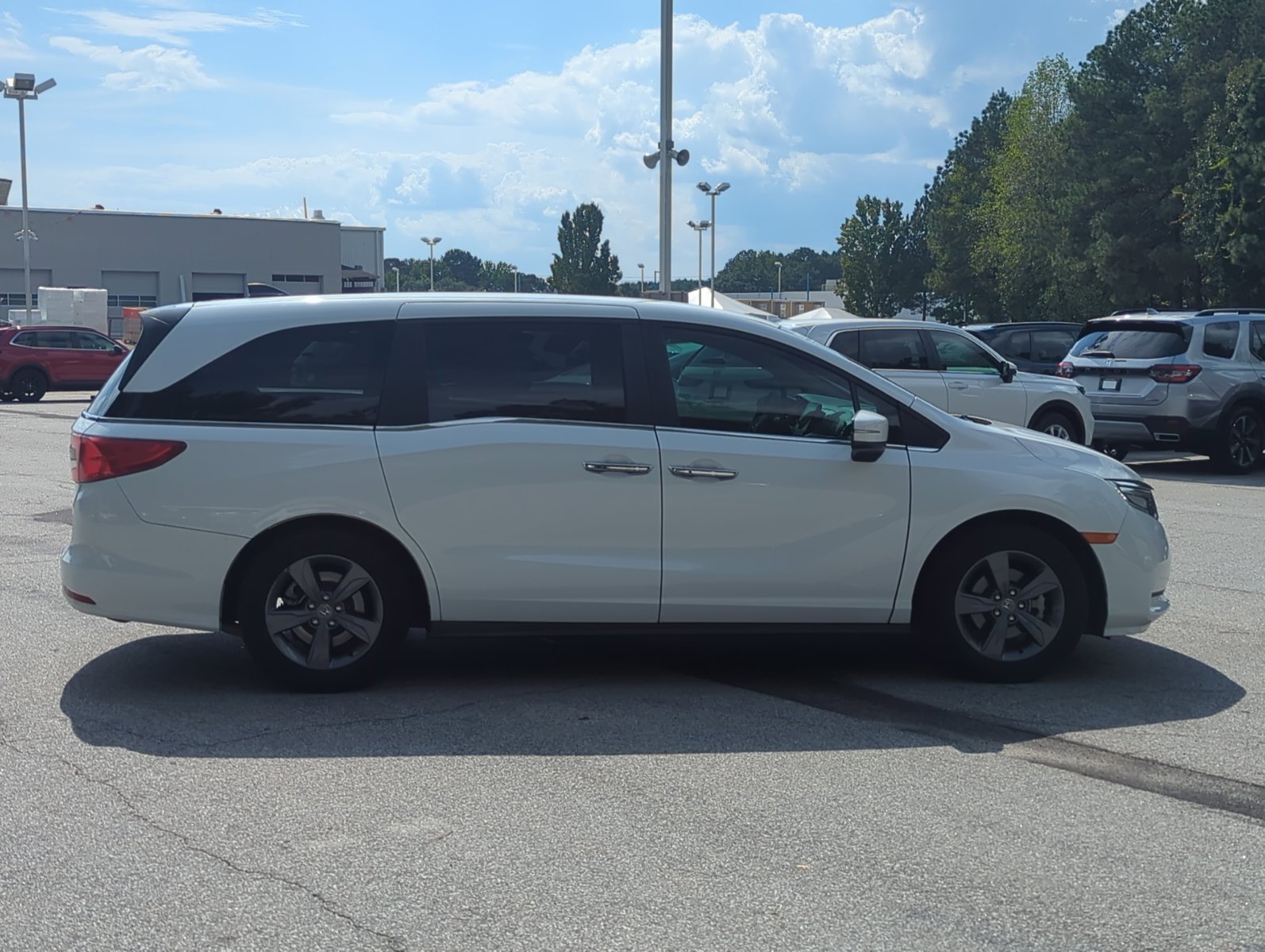 2021 Honda Odyssey EX photo 4