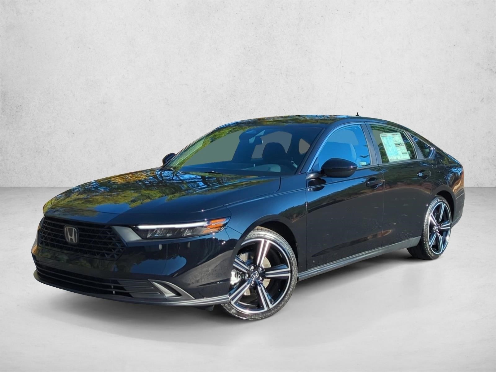 2025 Honda Accord Hybrid Sport's photo