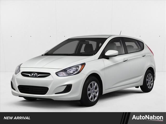 2013 Hyundai Accent GS 5-Door 6-Speed Automatic's photo