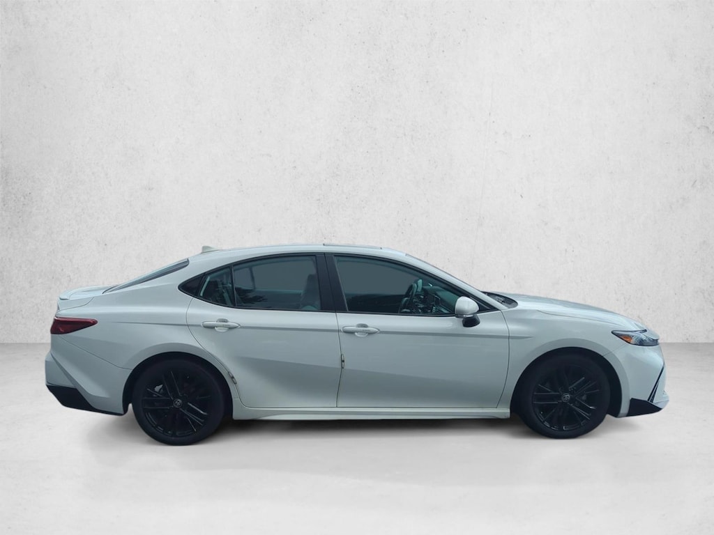 Used 2025 Toyota Camry SE Sedan
