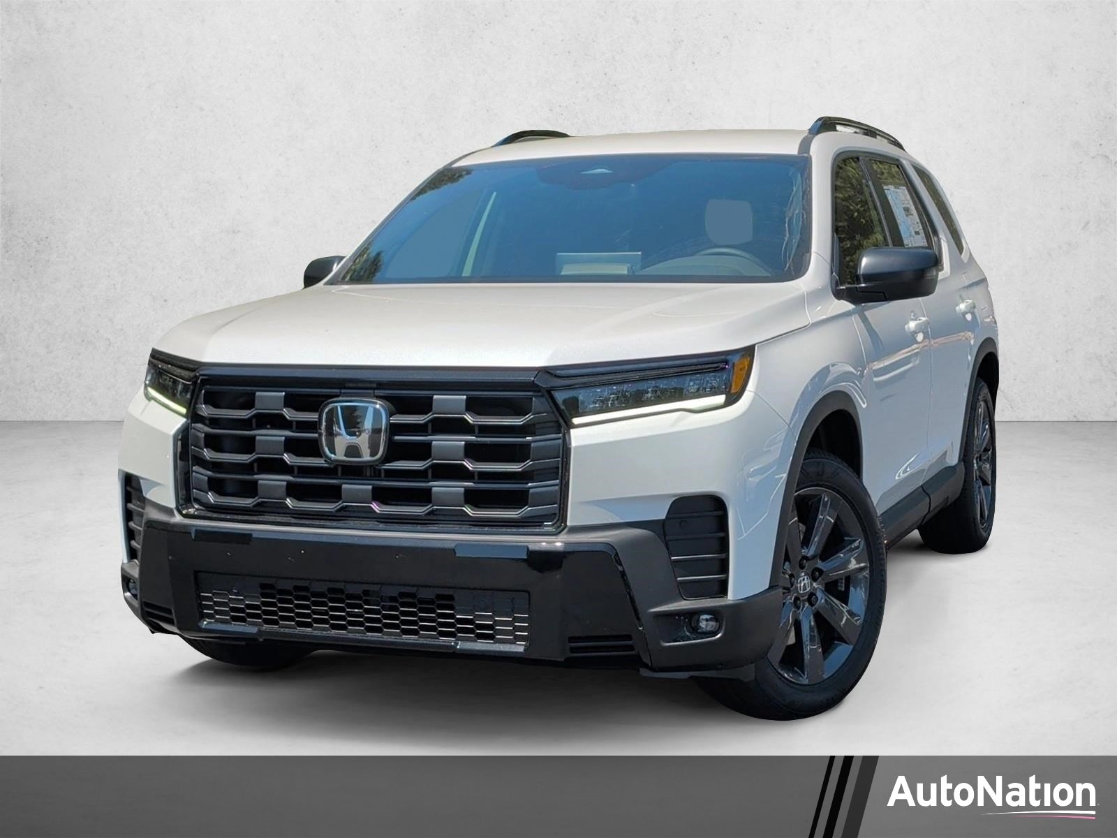 2026 Honda Pilot Sport 2WD's photo