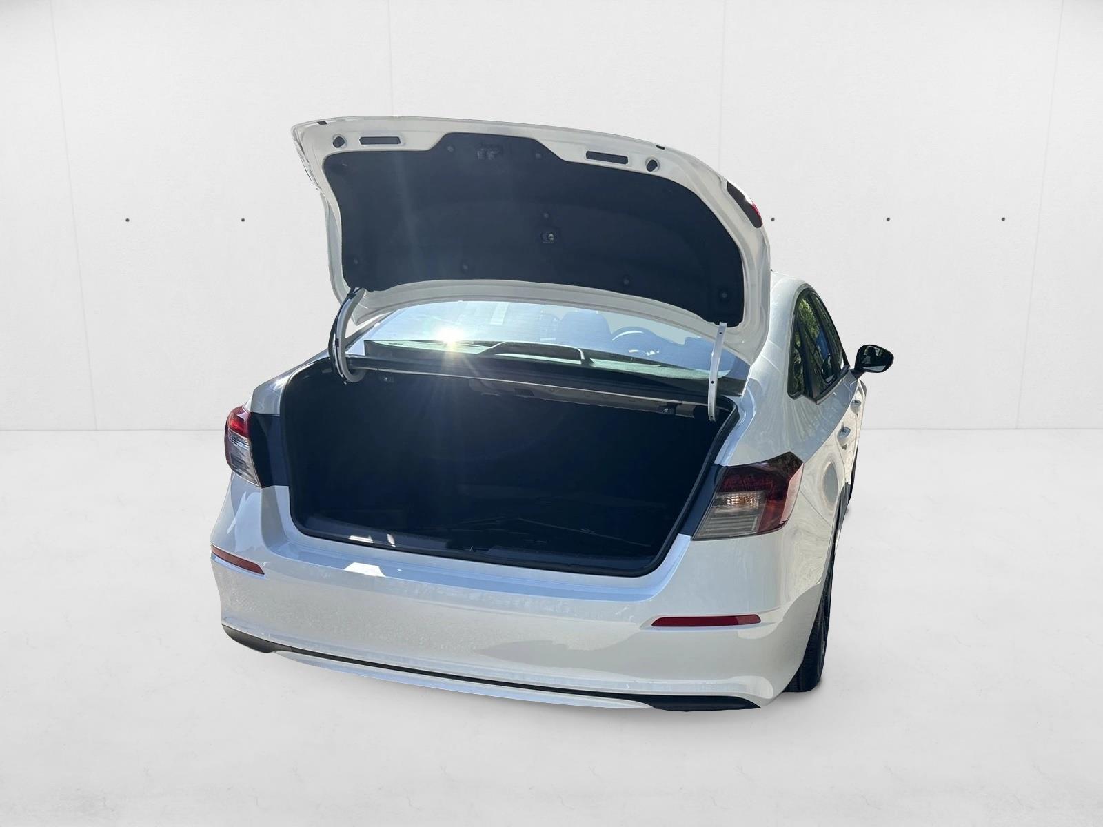 2025 Honda Civic Hybrid Sport photo 2