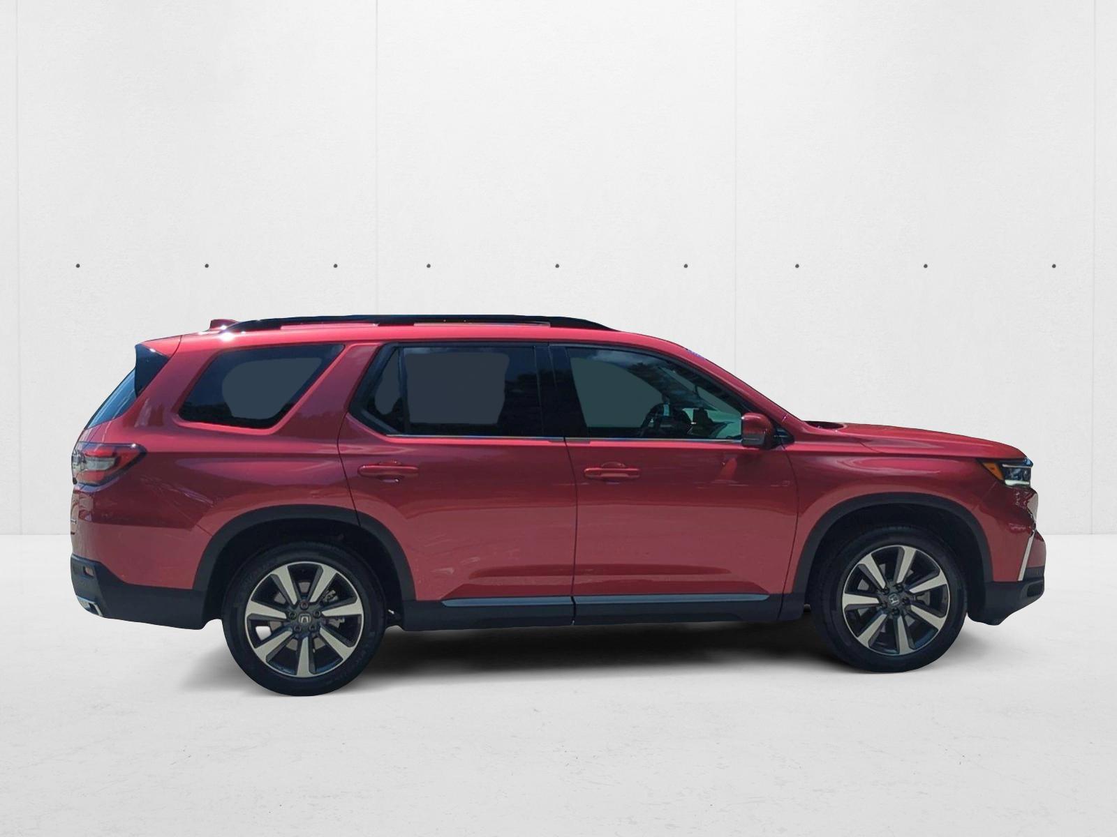 2025 Honda Pilot Touring photo 3