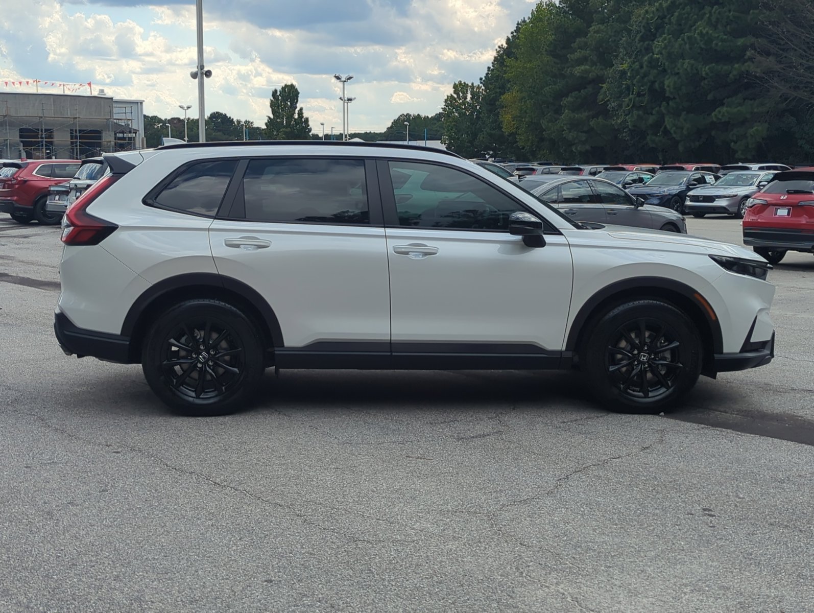 2026 Honda CR-V Hybrid Sport-L photo 4