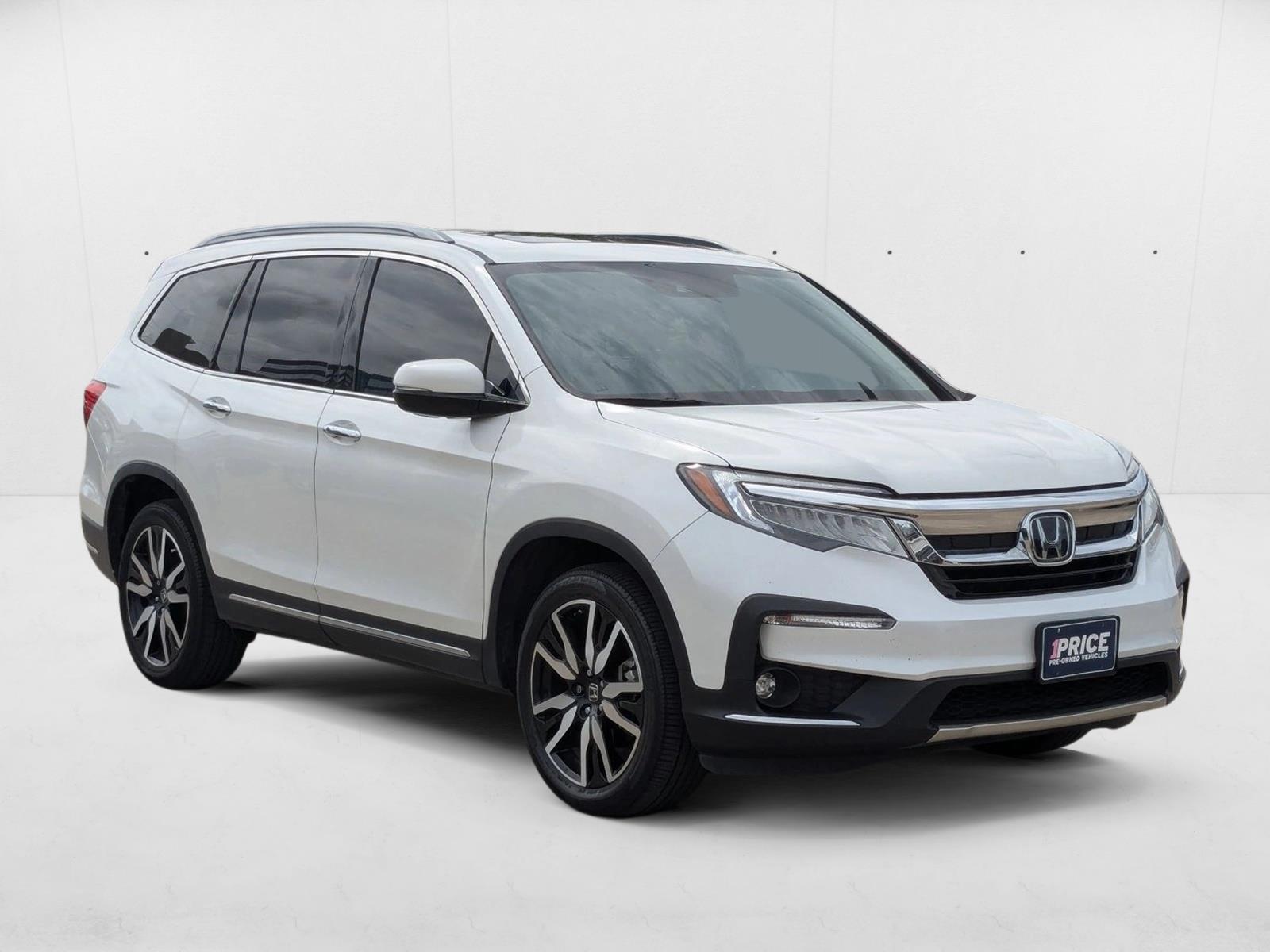2022 Honda Pilot Touring photo 3