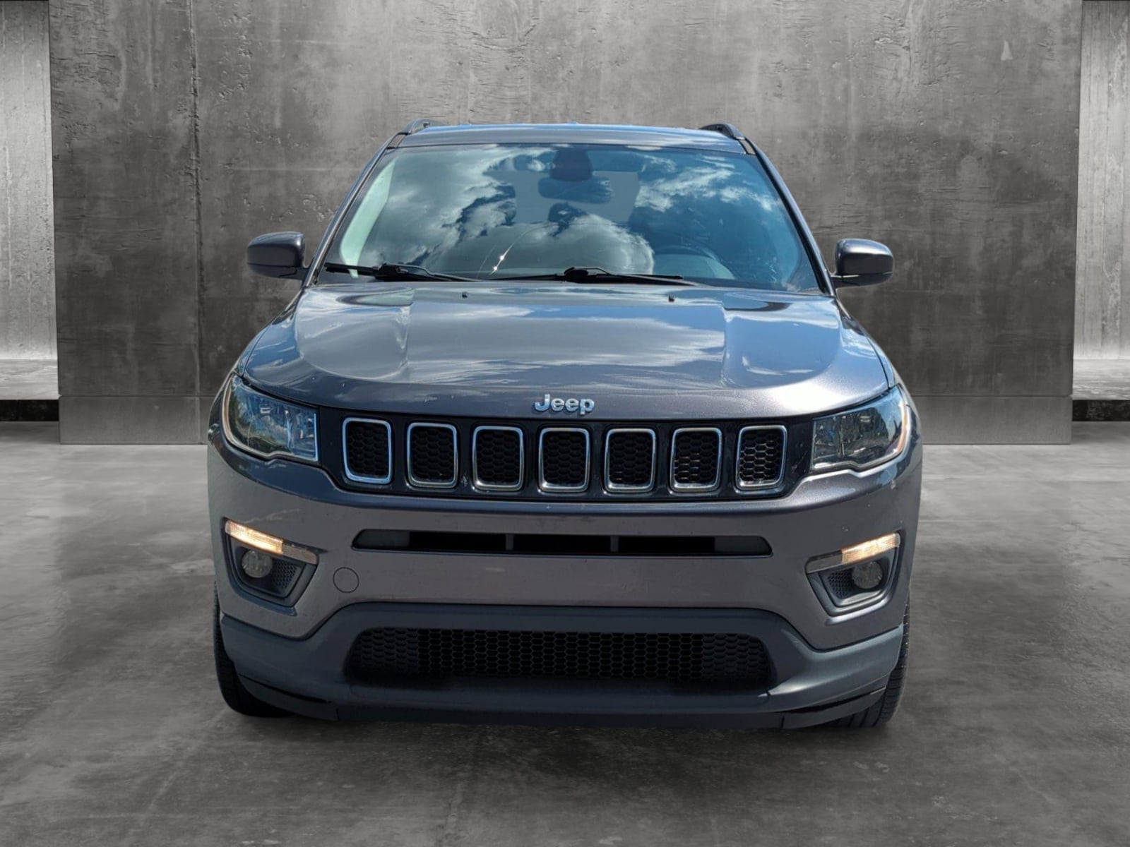 Used 2018 Jeep Compass Latitude with VIN 3C4NJDBB1JT131676 for sale in Lithia Springs, GA