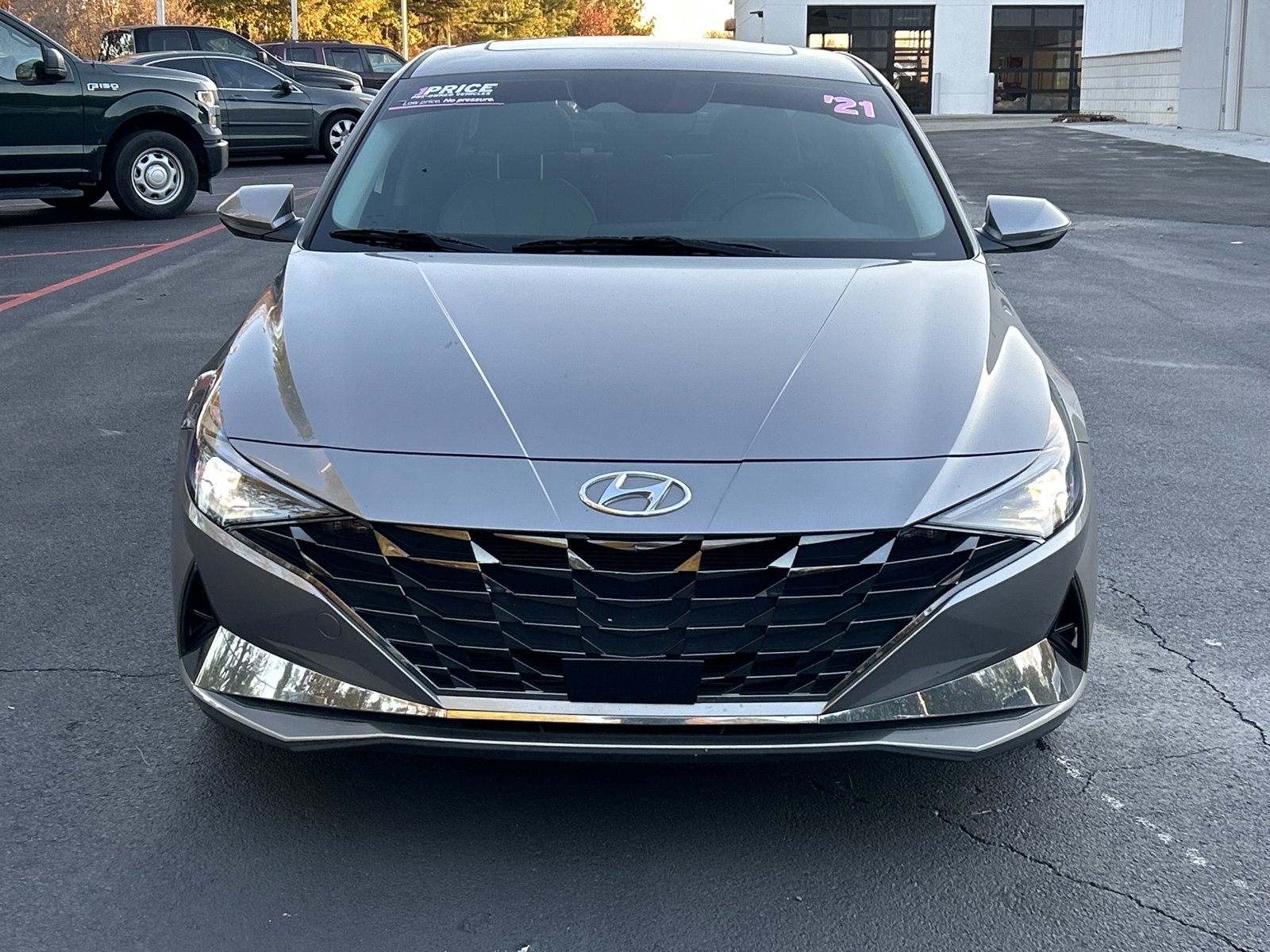 2021 Hyundai Elantra Limited photo 2
