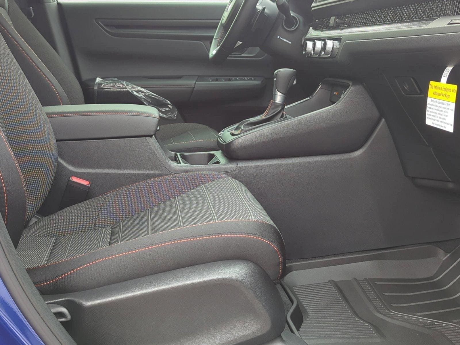 2025 Honda CR-V Sport - Photo 17