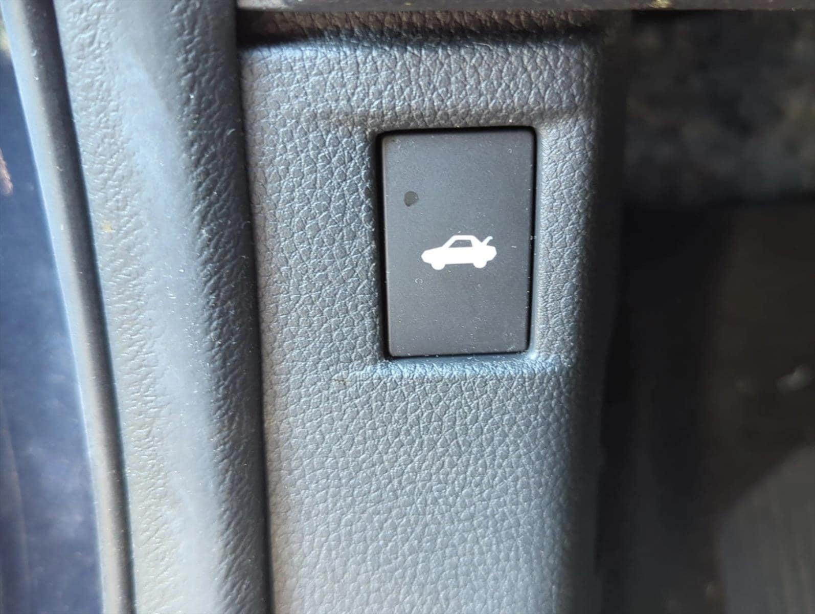 2023 Honda Accord EX - Photo 11