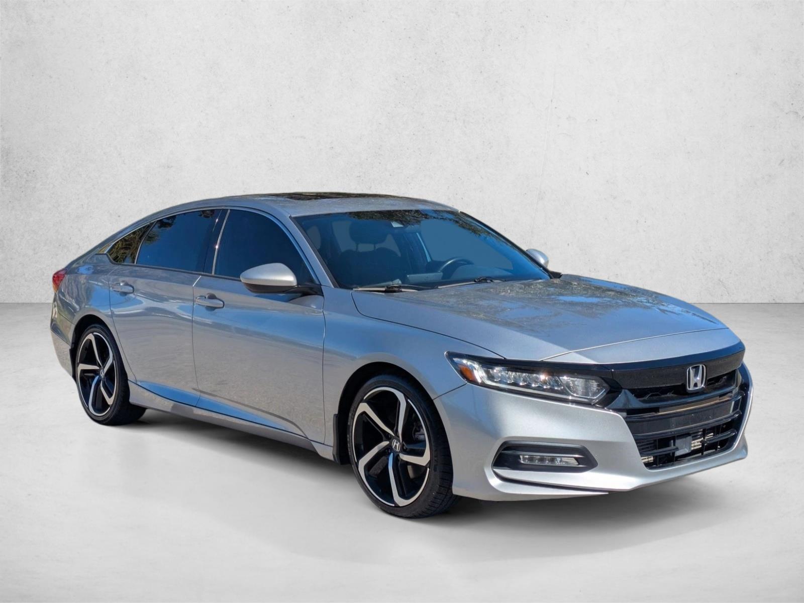2020 Honda Accord Sport 2.0T photo 3