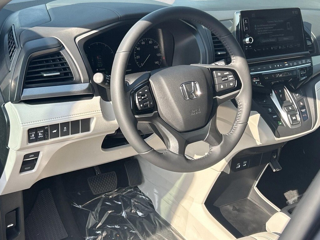 New 2026 Honda Odyssey EX-L Van Passenger