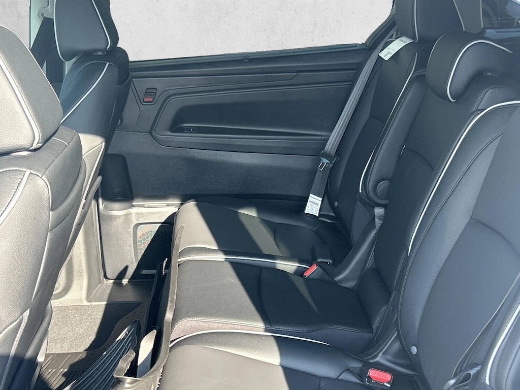 New 2026 Honda Odyssey Touring Van Passenger