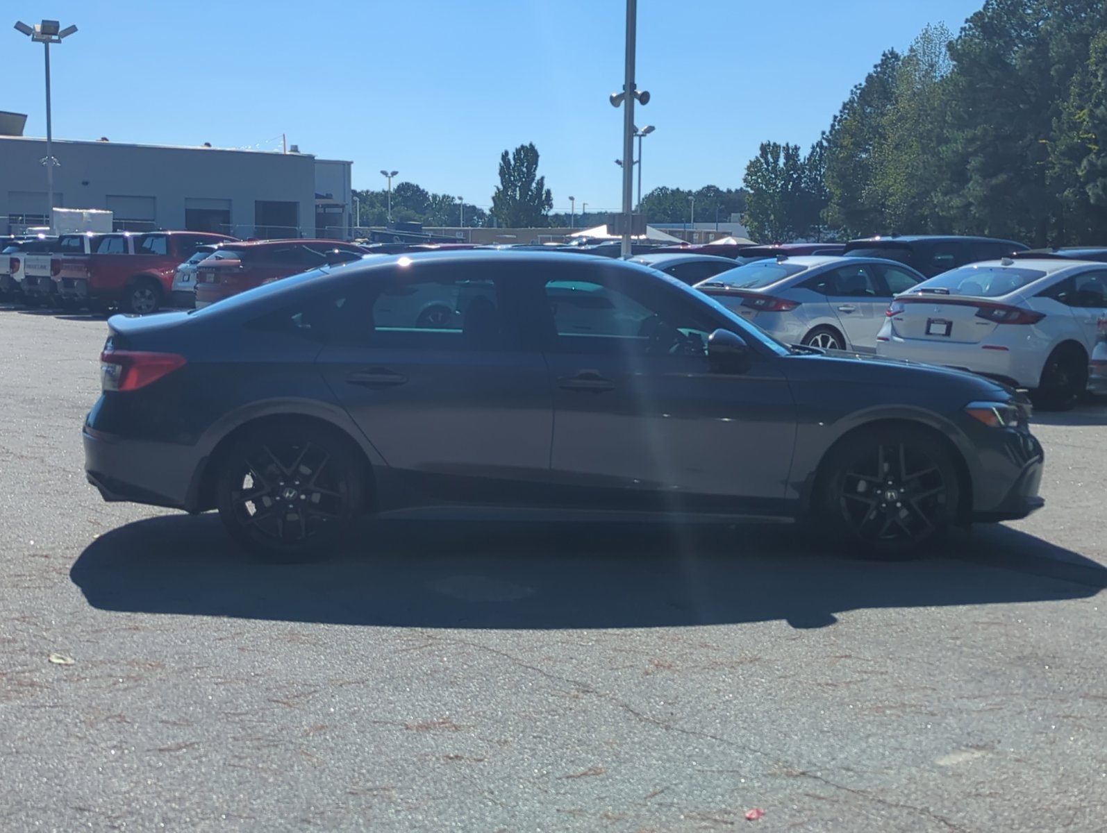 2022 Honda Civic Sport photo 4