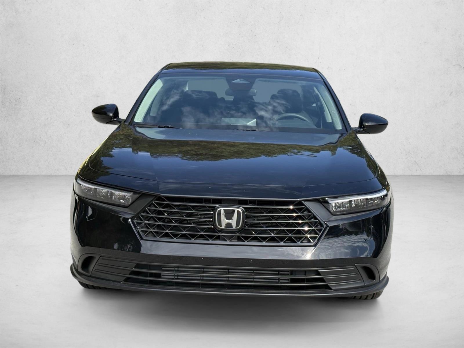 2025 Honda Accord LX photo 2