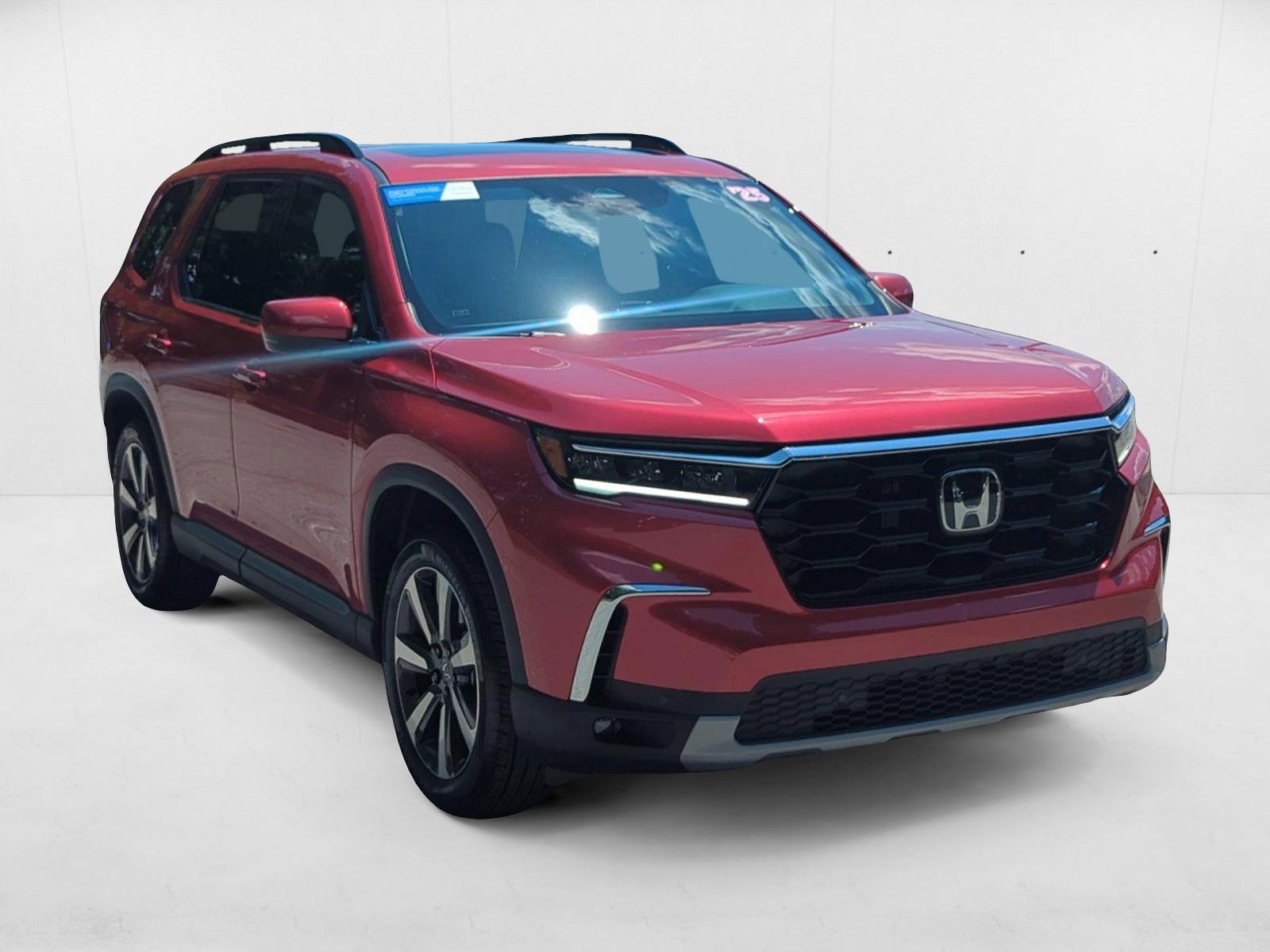 2025 Honda Pilot Touring photo 2
