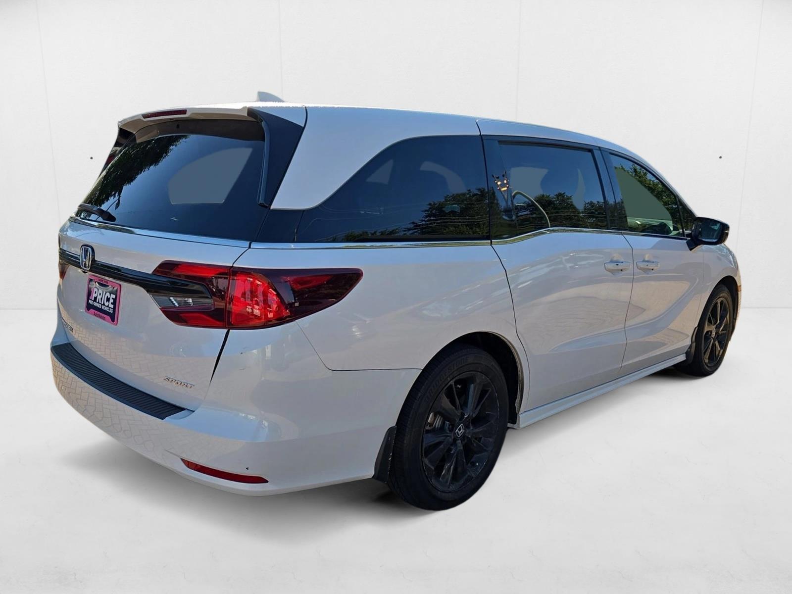 2024 Honda Odyssey Sport photo 4