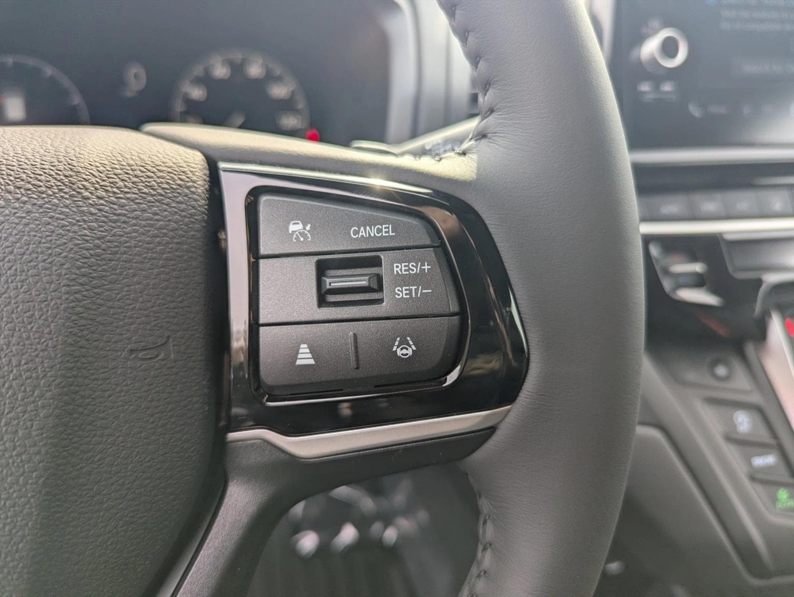 2026 Honda Odyssey EX-L - Photo 14