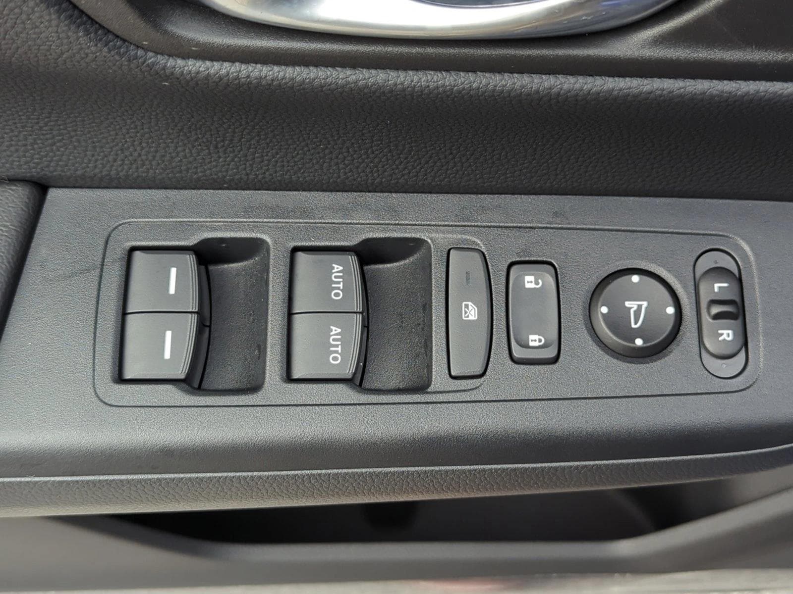 2025 Honda CR-V Sport - Photo 10