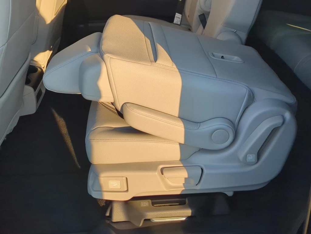 New 2026 Honda Odyssey EX-L Van Passenger