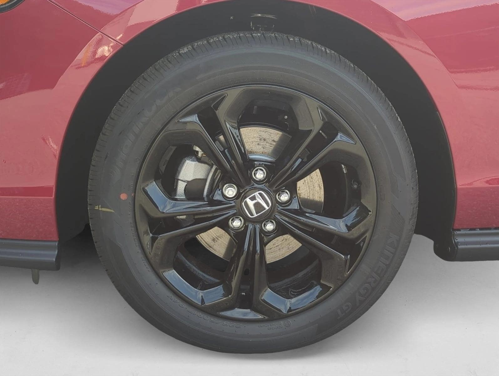 2025 Honda Accord SE - Photo 9
