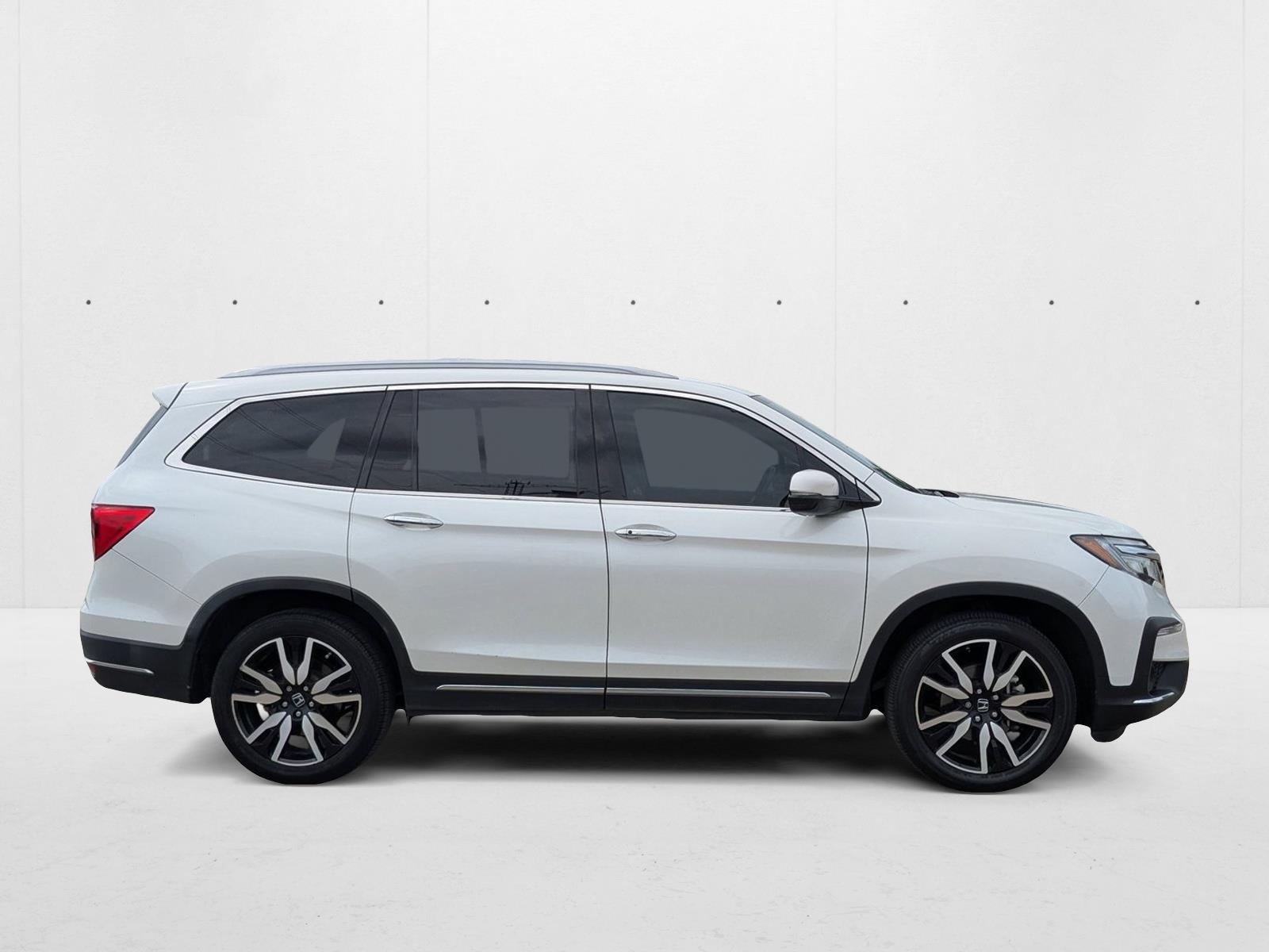 2022 Honda Pilot Touring photo 4