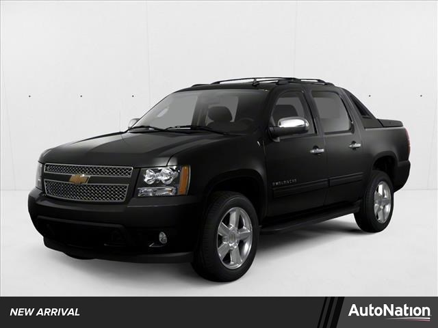 2013 Chevrolet Avalanche 4WD Avalanche LT's photo