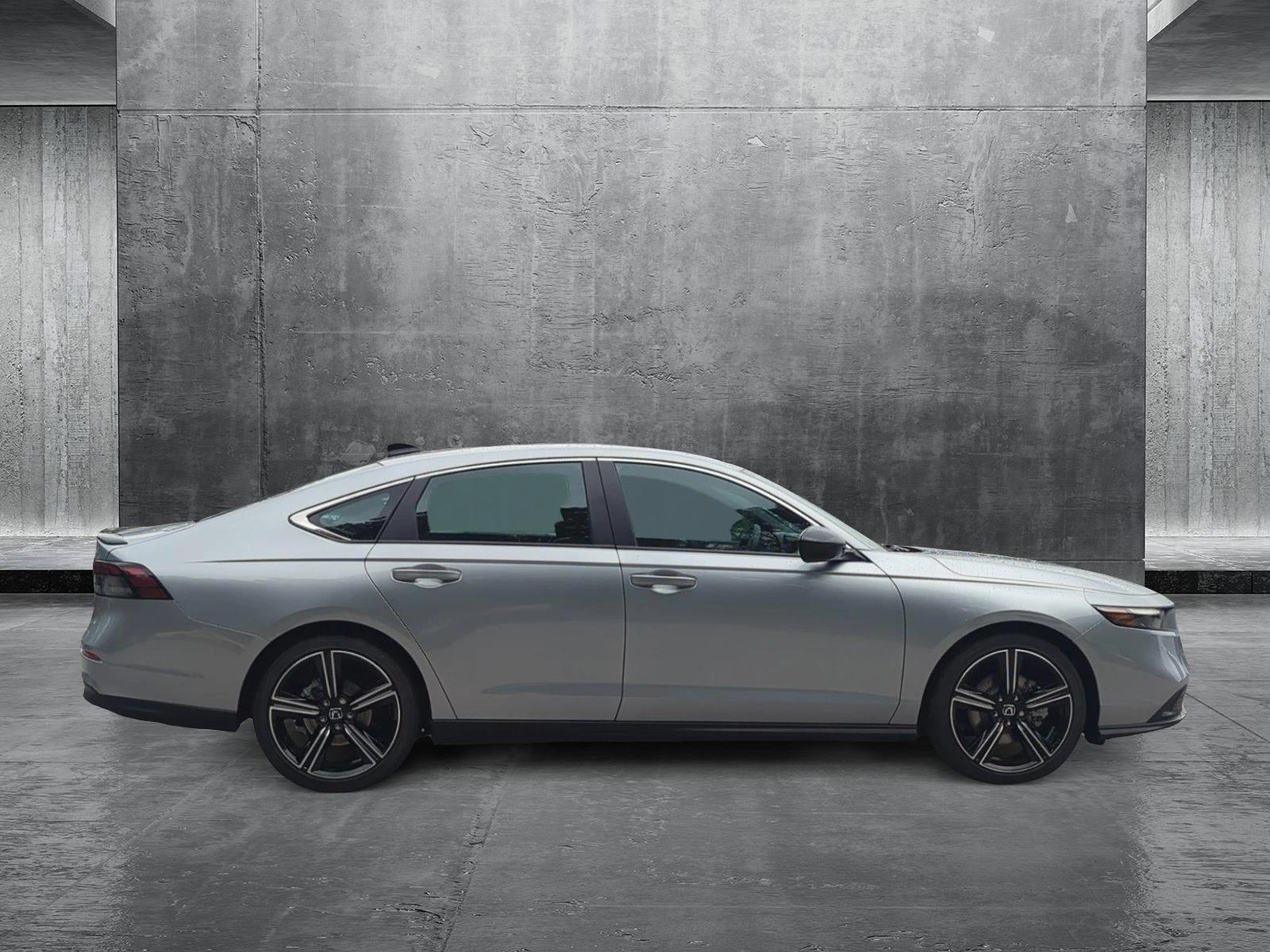 2025 Honda Accord Hybrid Sport photo 4