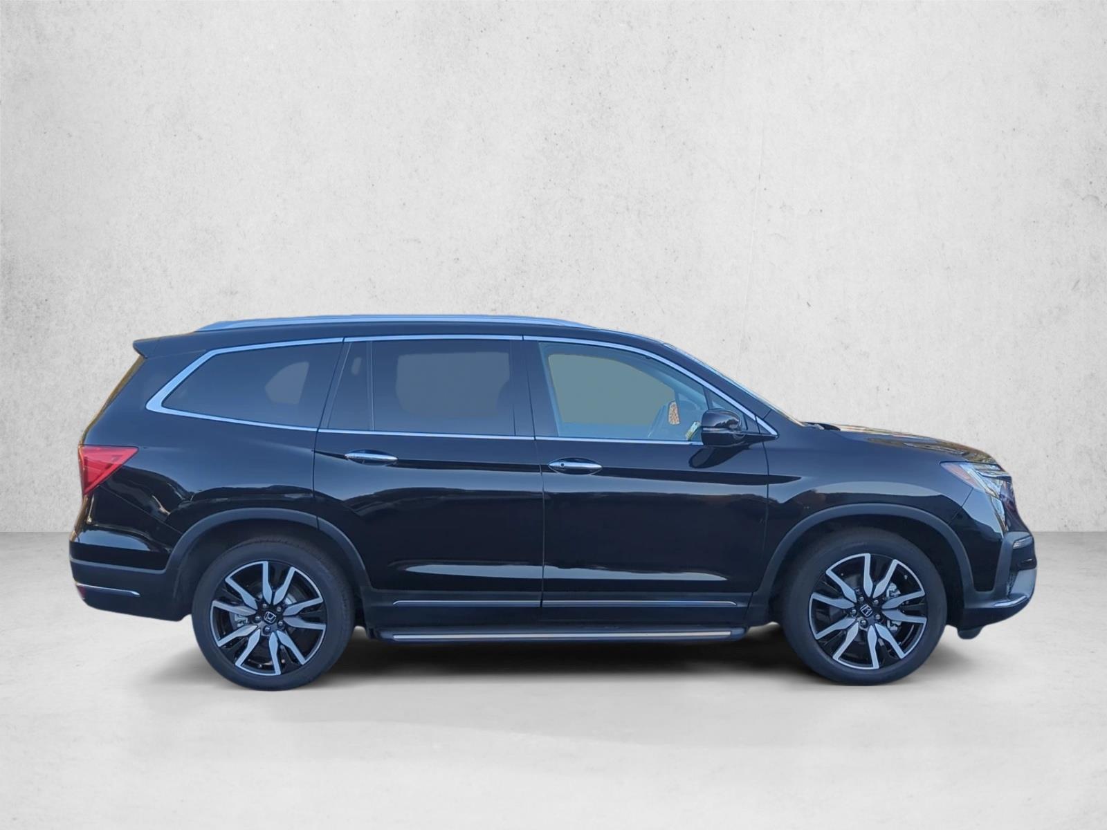 2022 Honda Pilot Elite photo 4