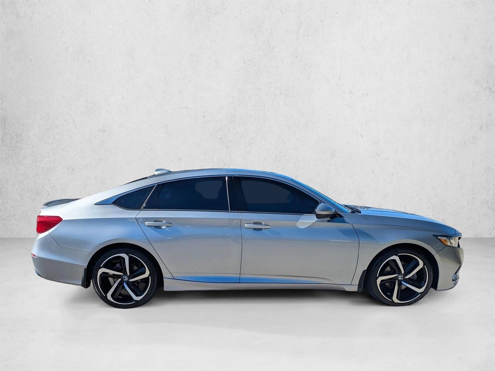 2020 Honda Accord Sport 2.0T photo 4