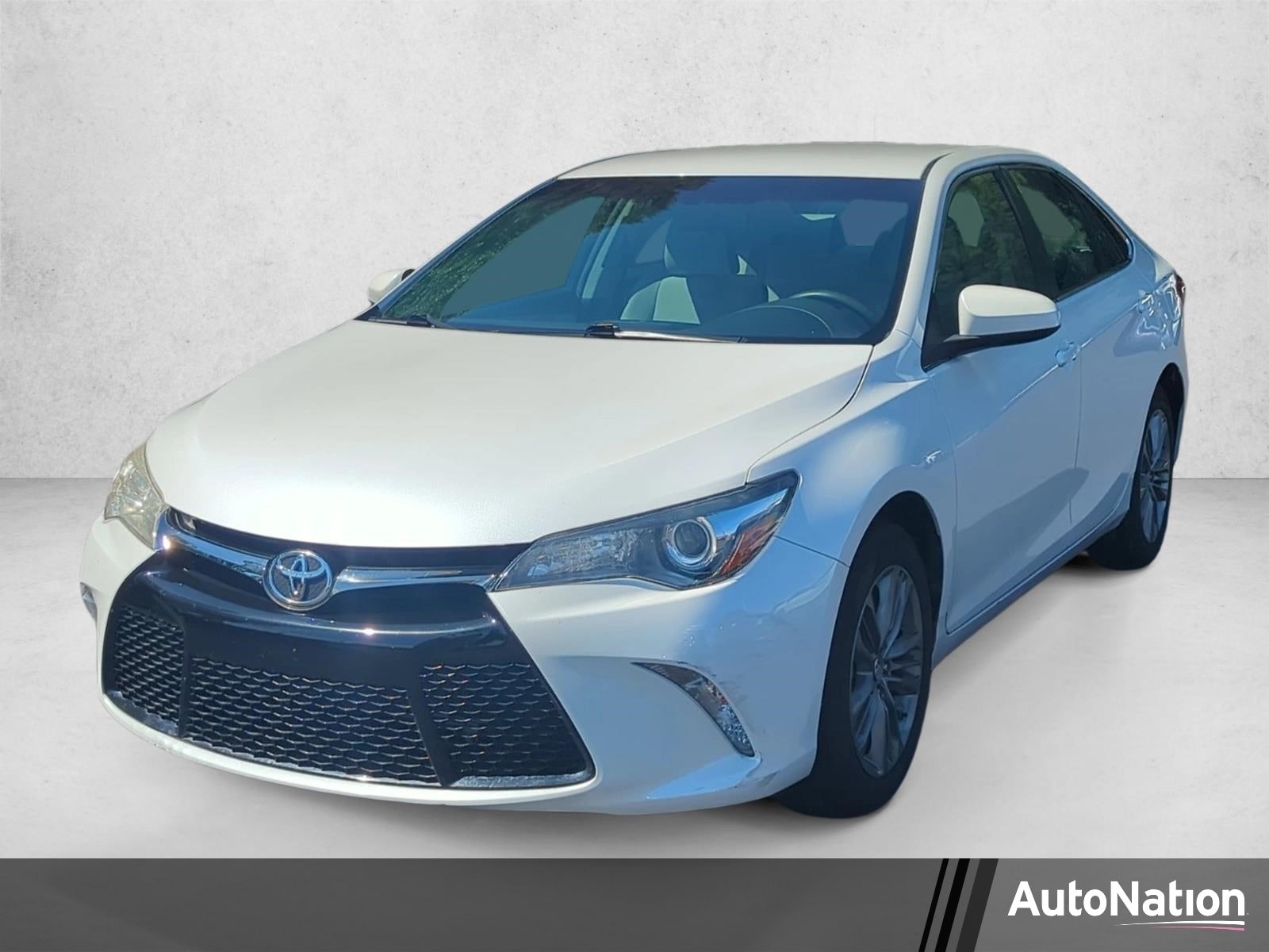 2017 Toyota Camry 2.5 Auto SE's photo