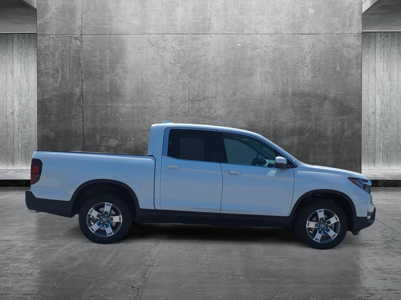 2025 Honda Ridgeline RTL photo 4