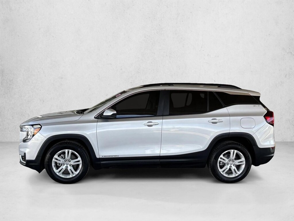 Used 2022 GMC Terrain SLE SUV