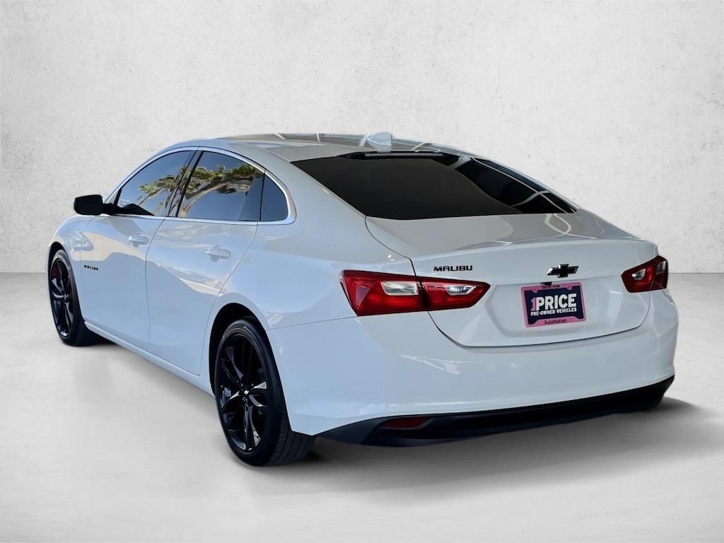Used 2018 Chevrolet Malibu LT Sedan