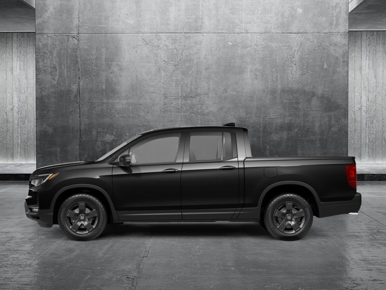2025 Honda Ridgeline Black Edition photo 2