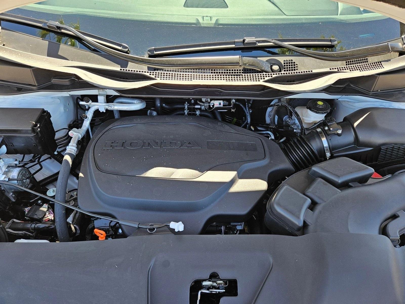 2026 Honda Odyssey Touring - Photo 17