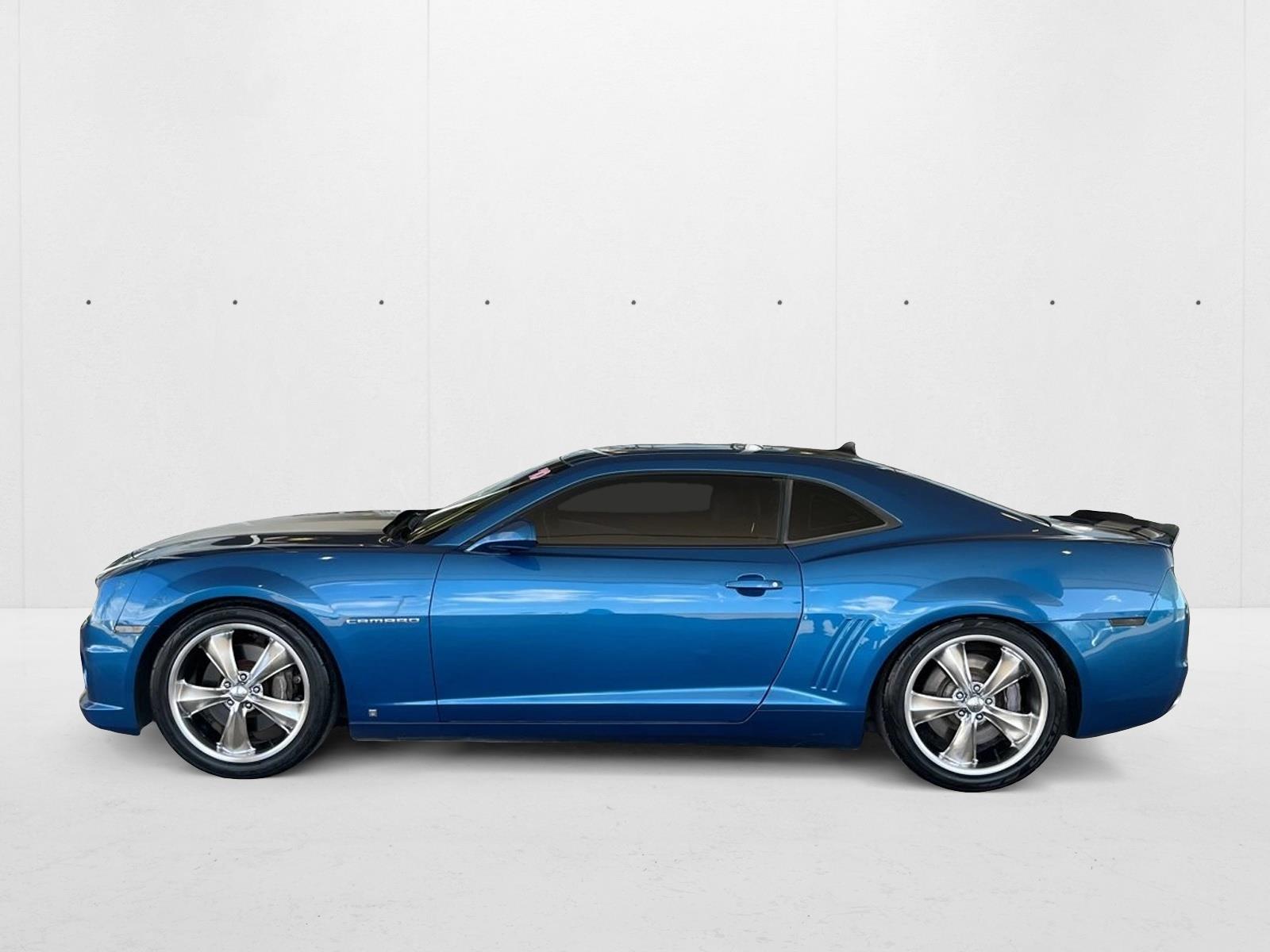 2010 Chevrolet Camaro 2SS photo 2