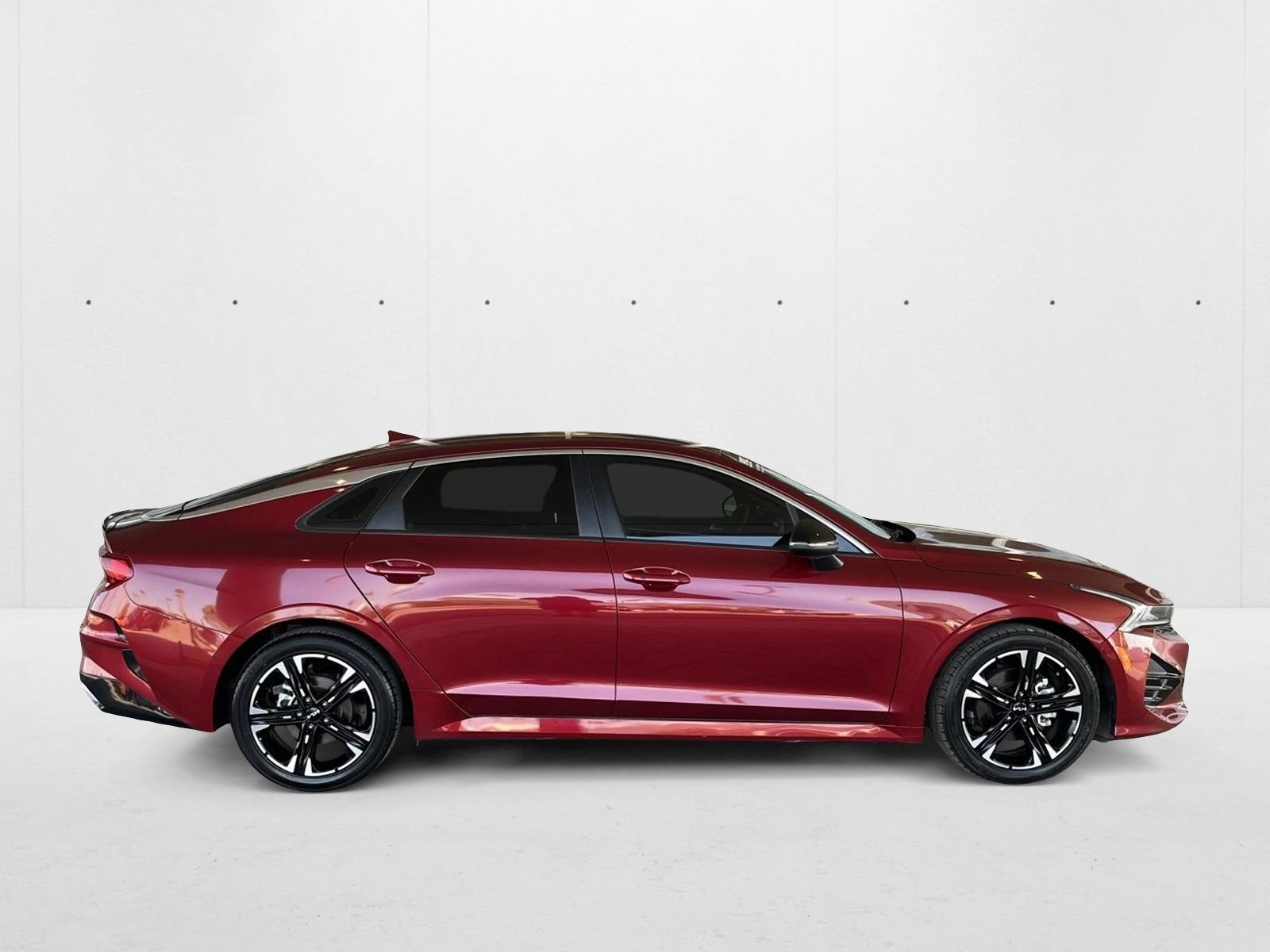 2022 Kia K5 GT-Line photo 4