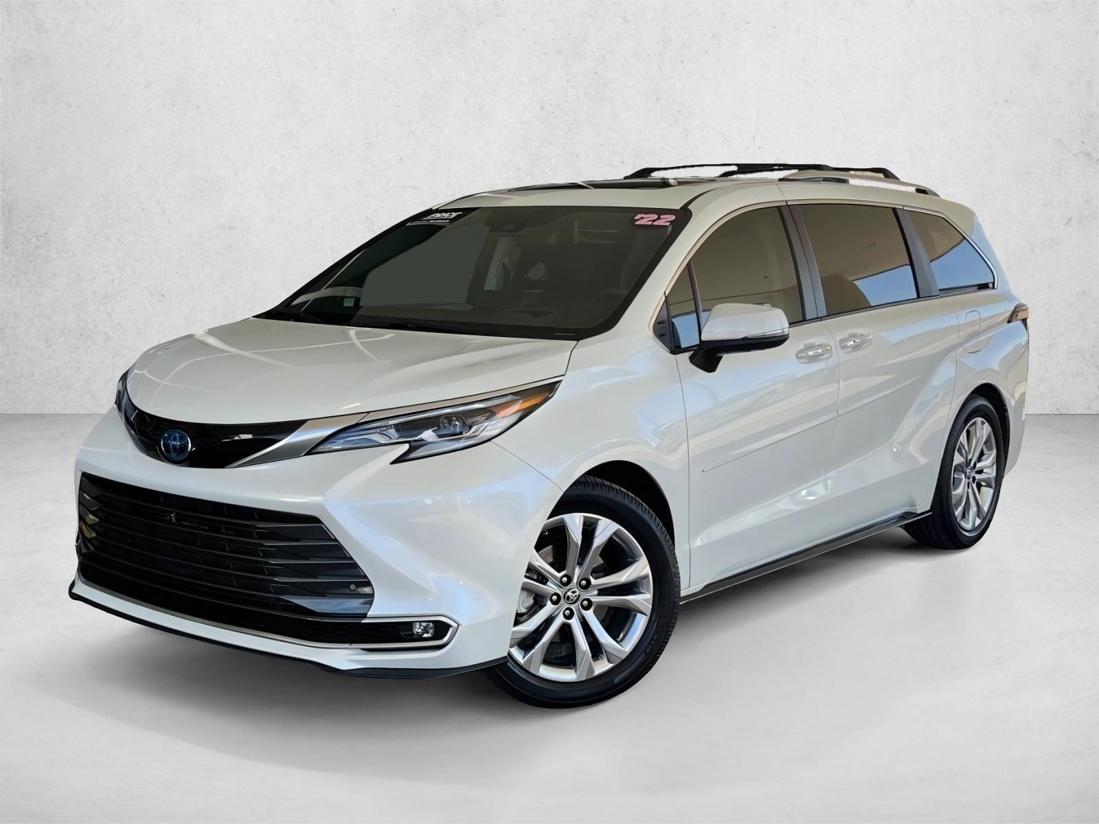 2022 Toyota Sienna Platinum