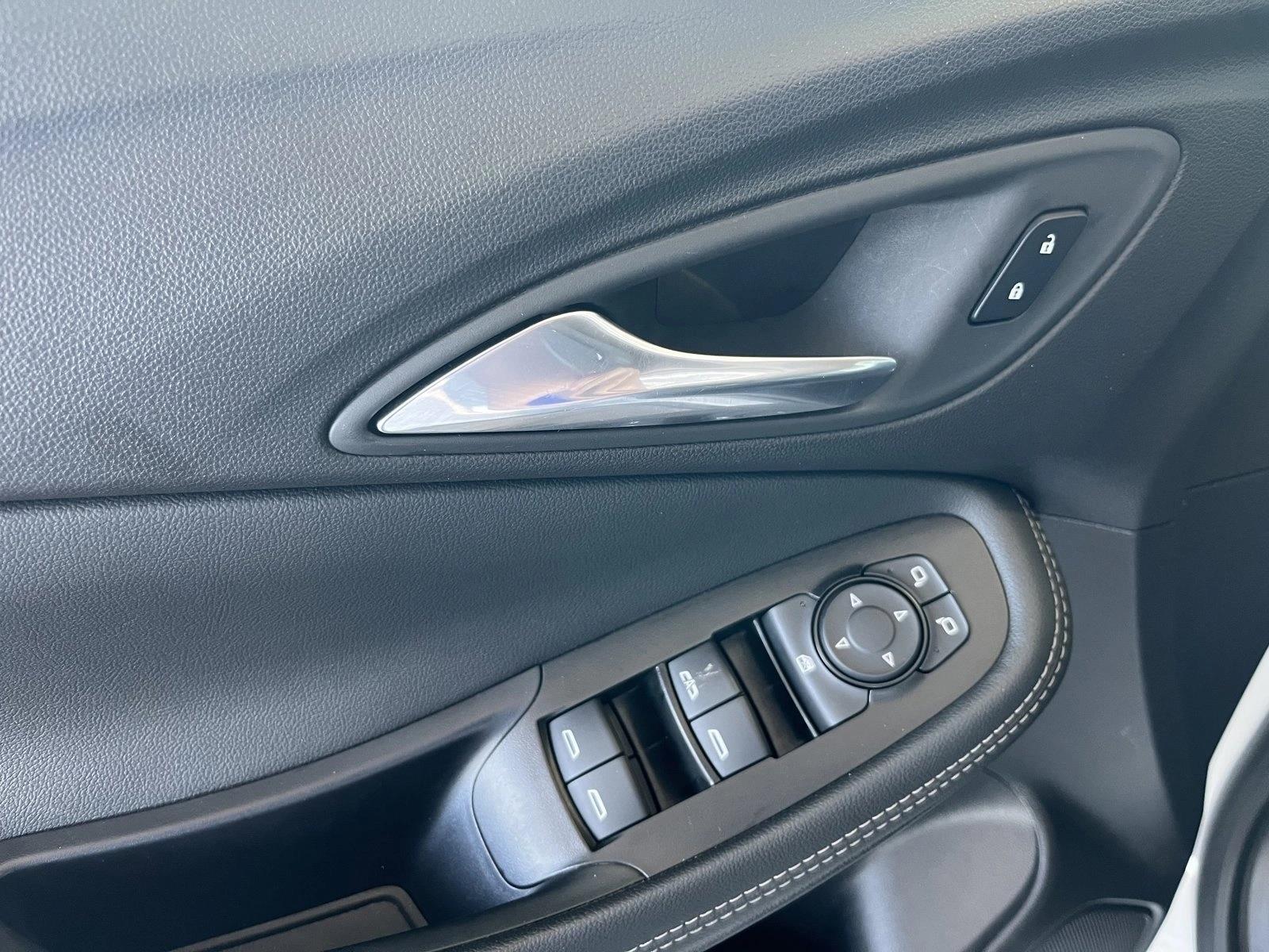 2025 Buick Encore GX Preferred - Photo 17