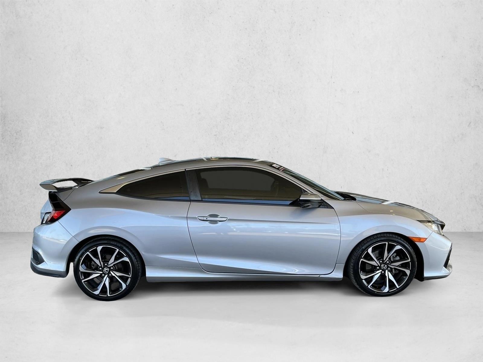 2018 Honda Civic Si photo 4