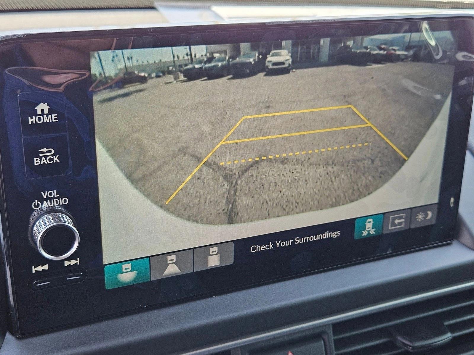 2025 Honda Pilot EX-L - Photo 12