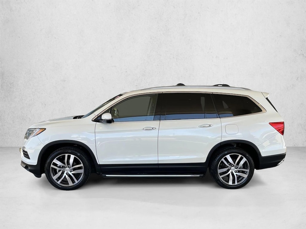 Used 2017 Honda Pilot Elite AWD SUV