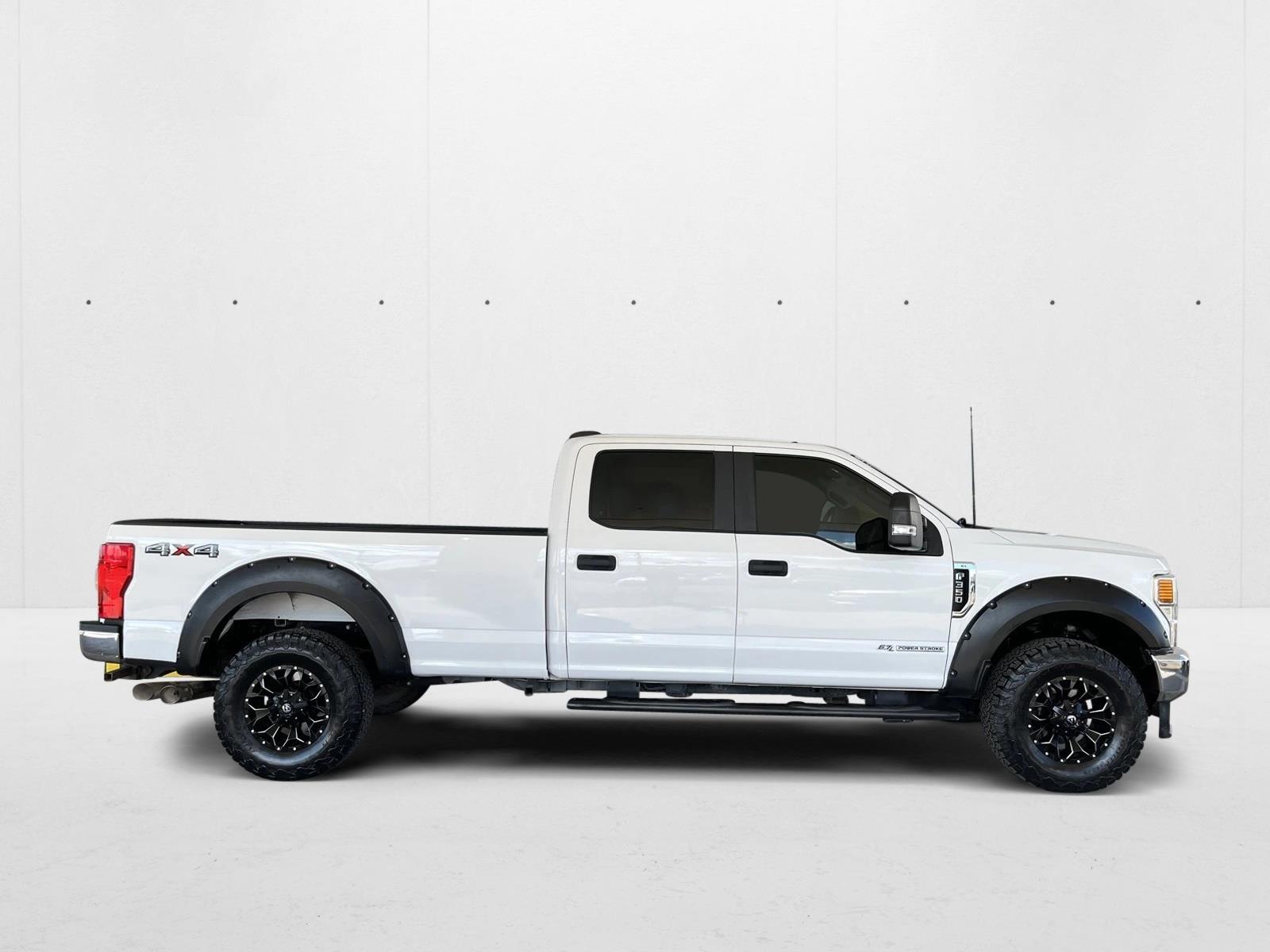 2020 Ford F-350 photo 4