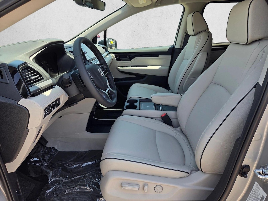 New 2026 Honda Odyssey Touring Van Passenger
