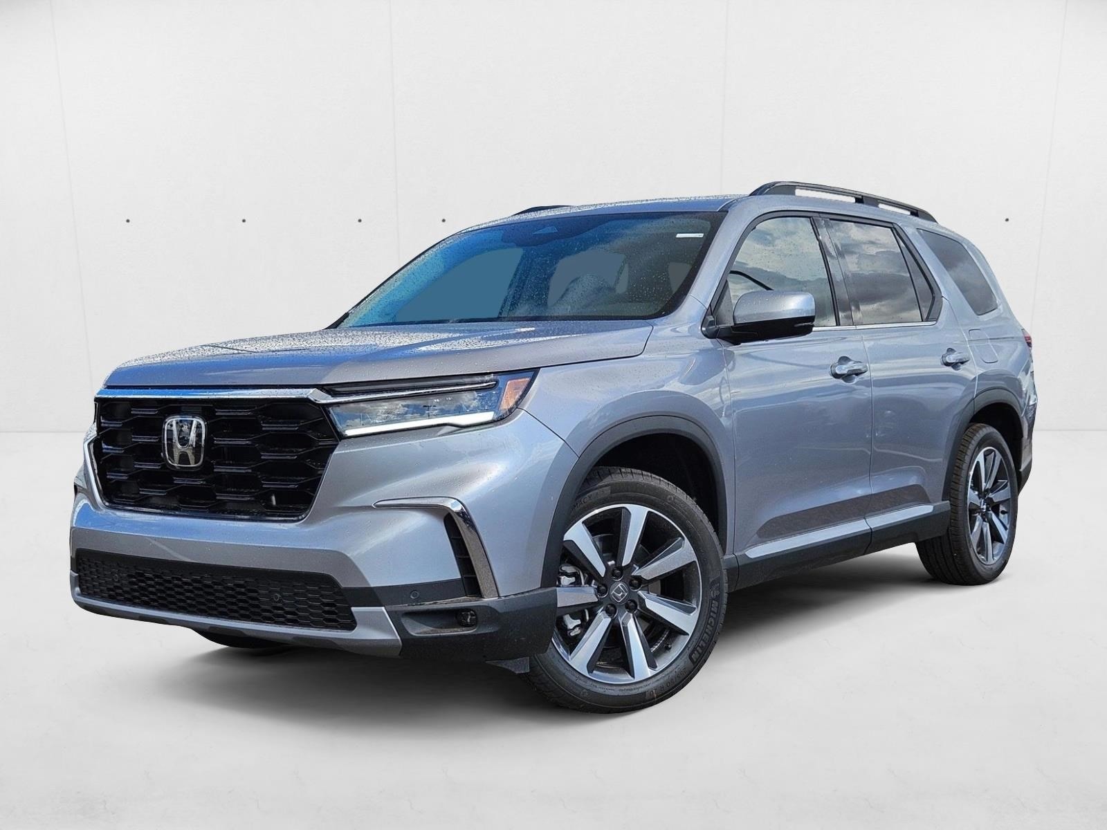 2025 Honda Pilot Touring's photo