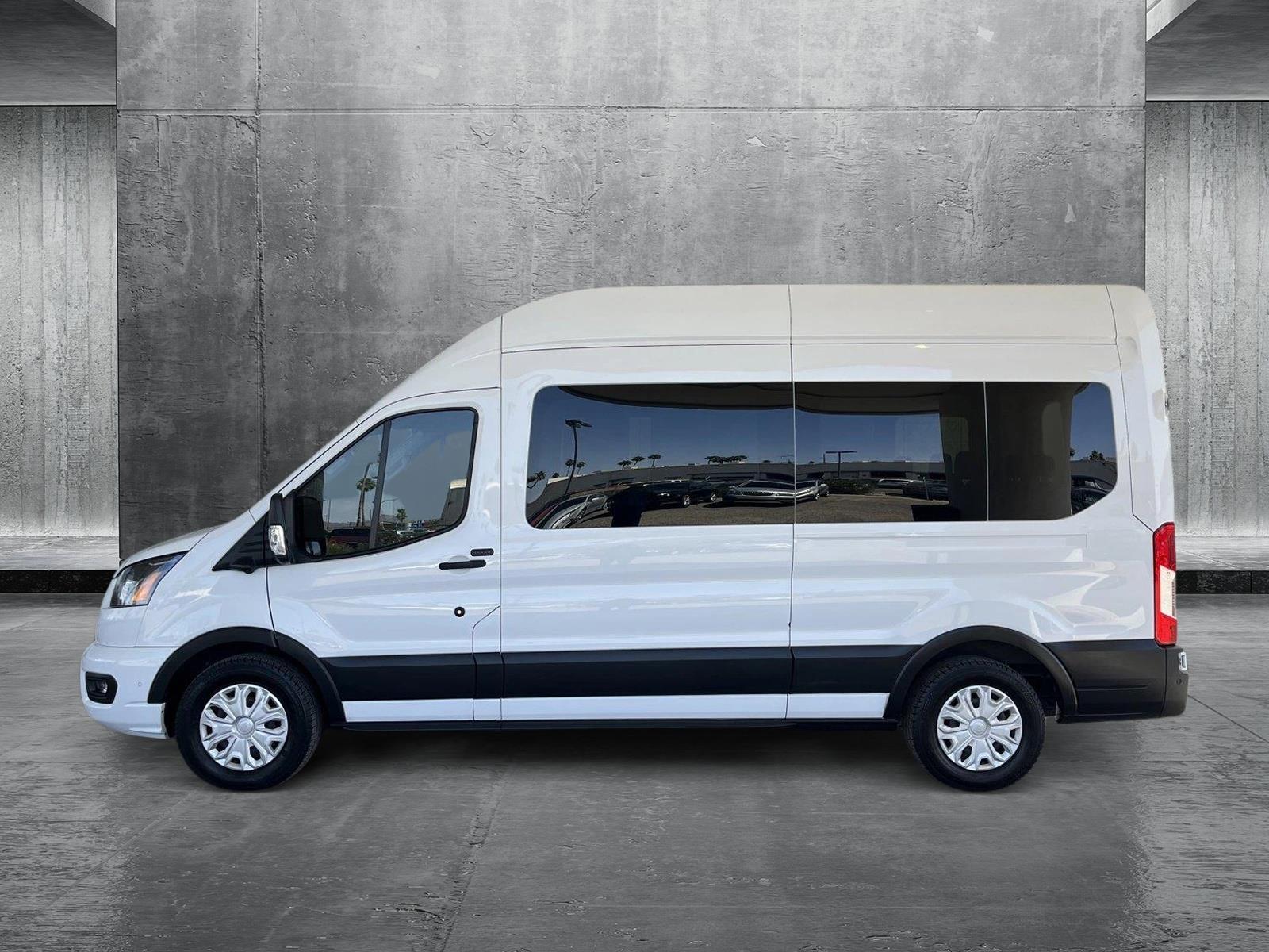 2023 Ford Transit photo 2