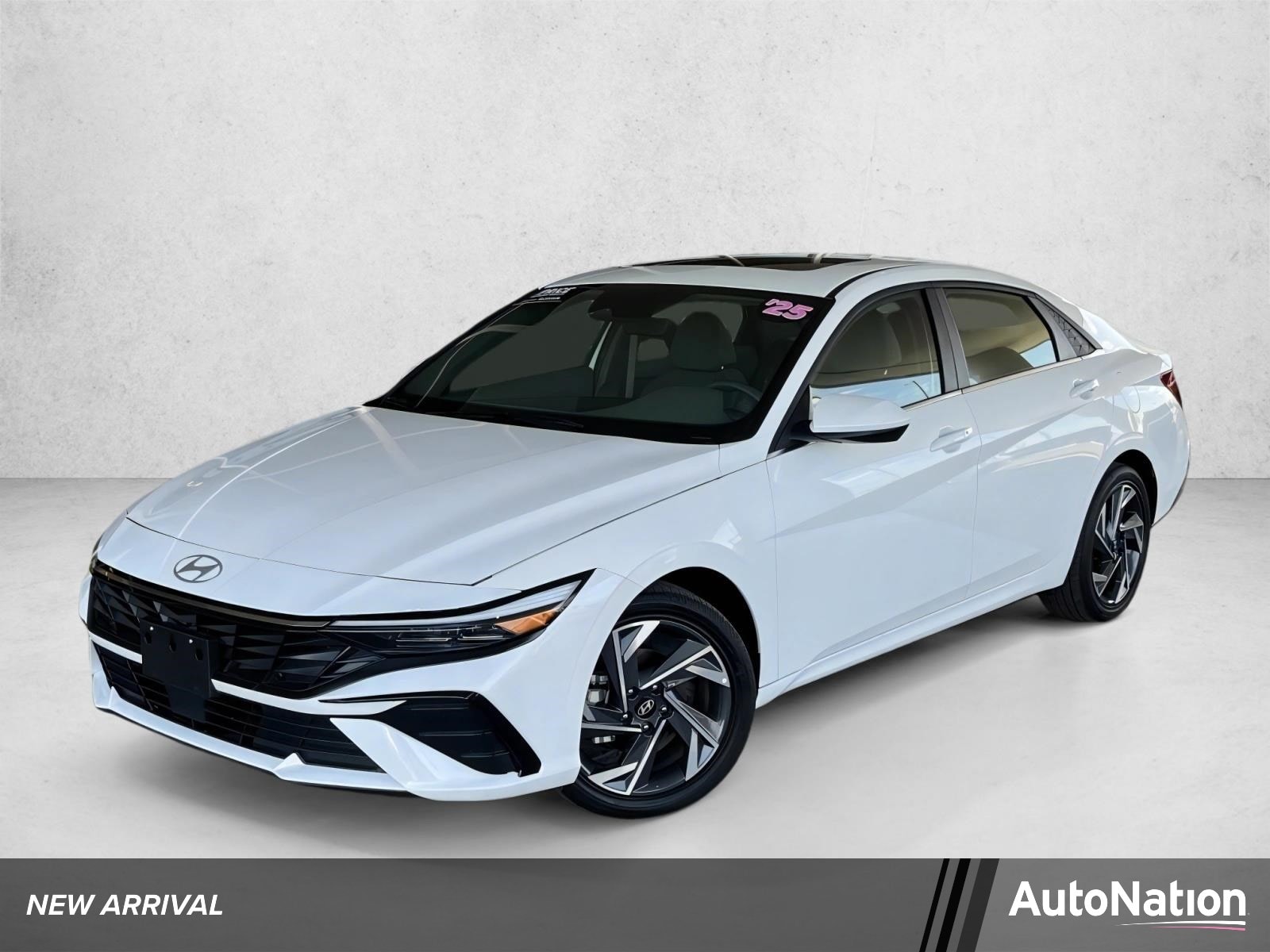2025 Hyundai Elantra's photo