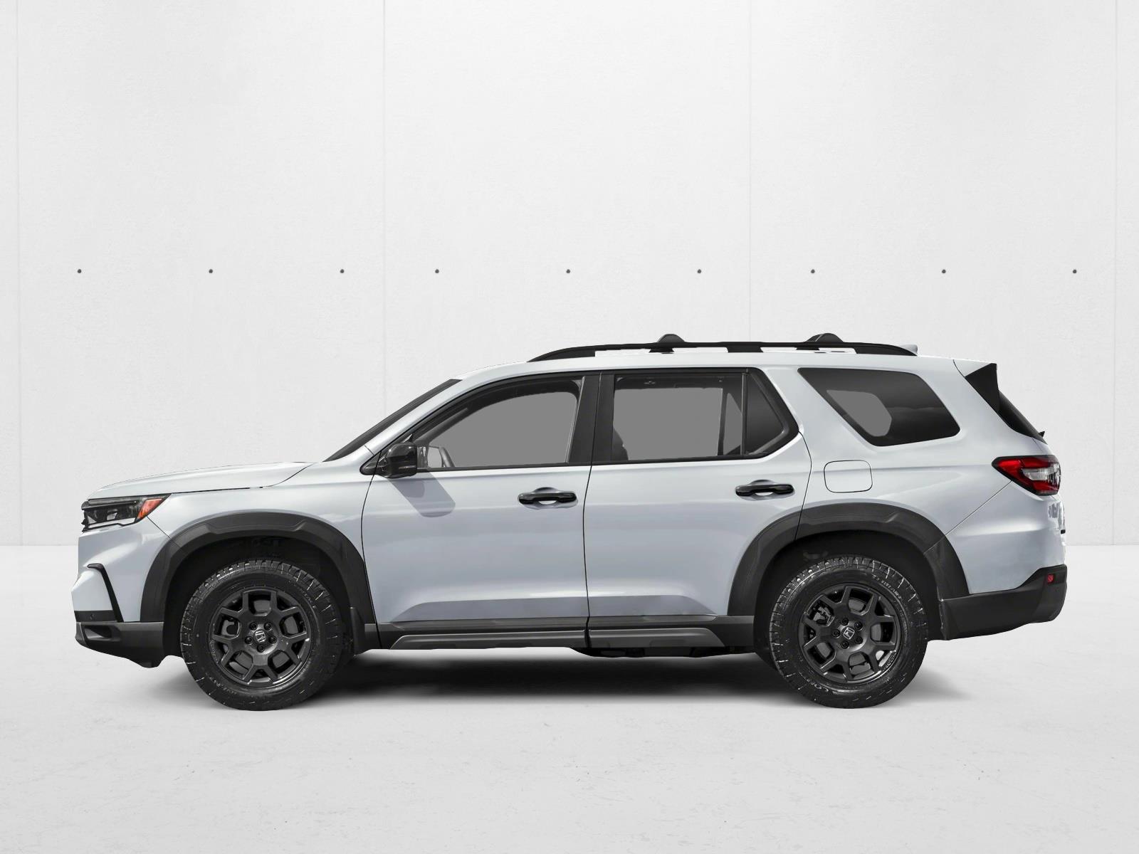 2025 Honda Pilot TrailSport photo 3